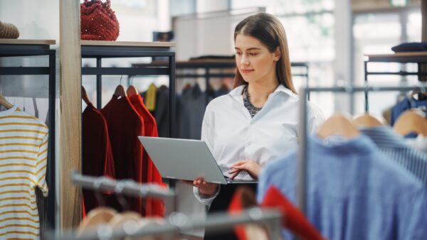 Visual Merchandising & Store Design