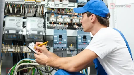 Electrician vs Electrical Engineer: Career Guide 2024